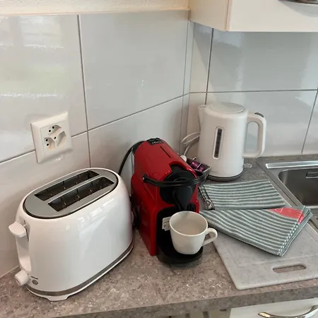 Tom Apartmán