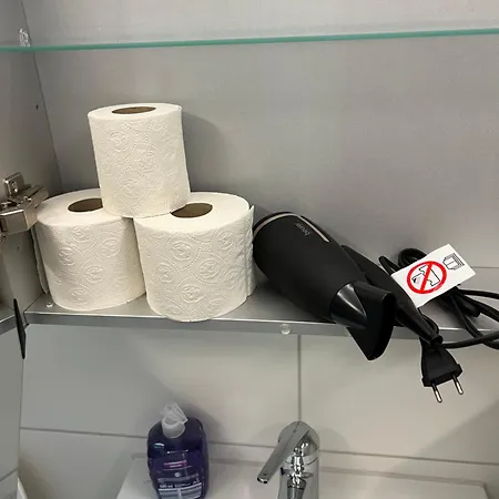 Tom Apartmán *